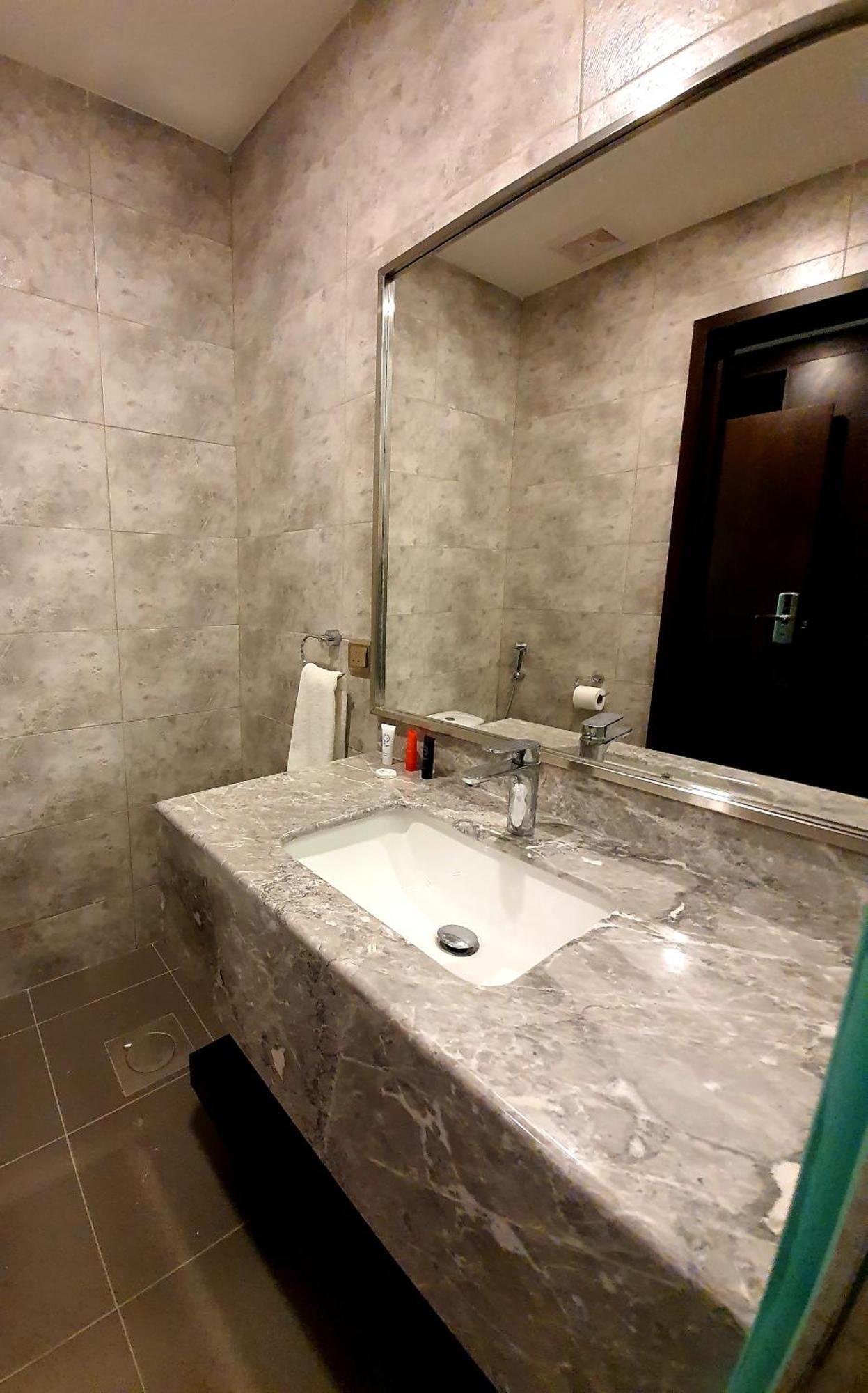 Lily Hotel Suite Mubarraz Al-Hofuf Kamer foto