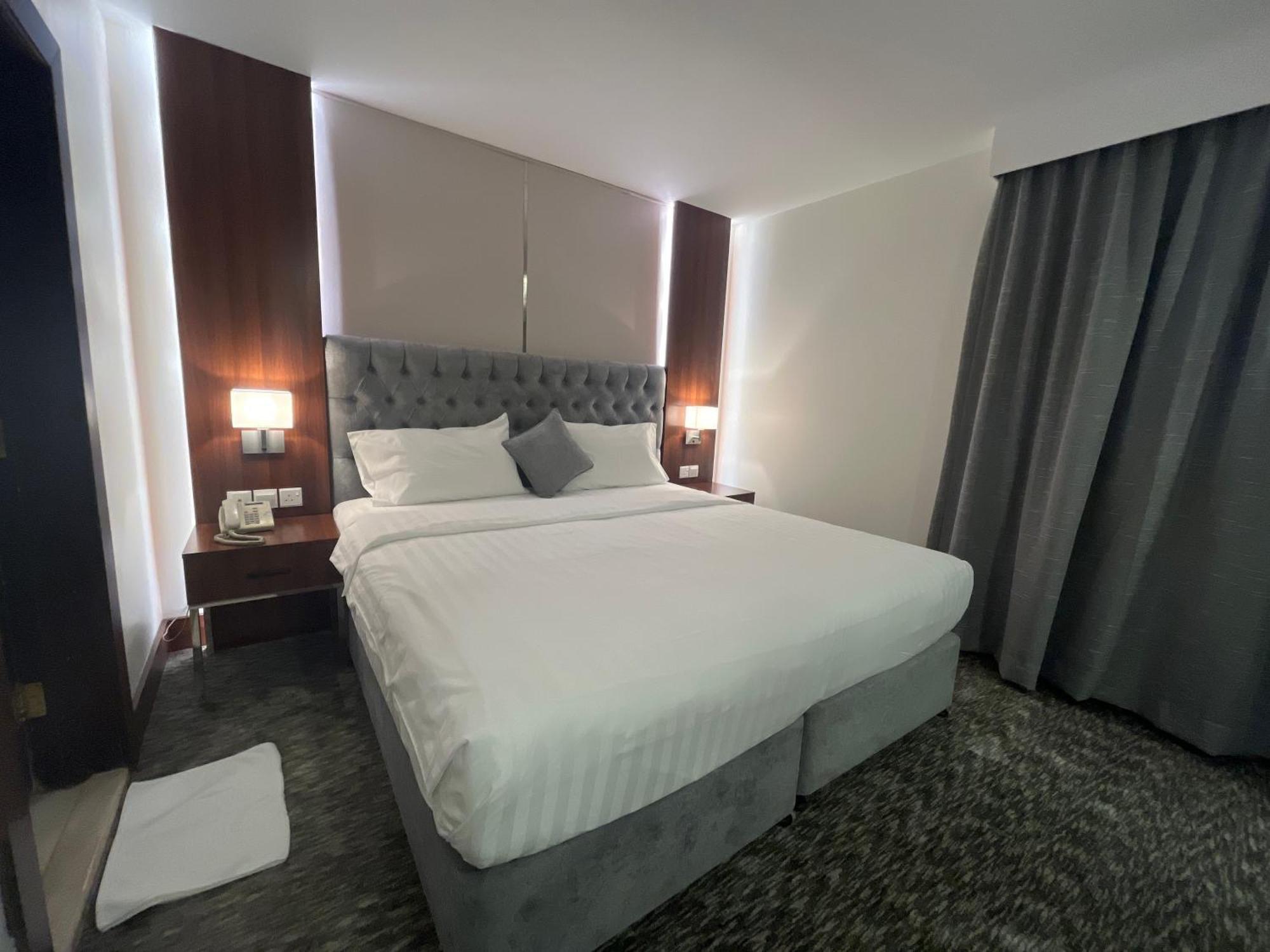 Lily Hotel Suite Mubarraz Al-Hofuf Buitenkant foto