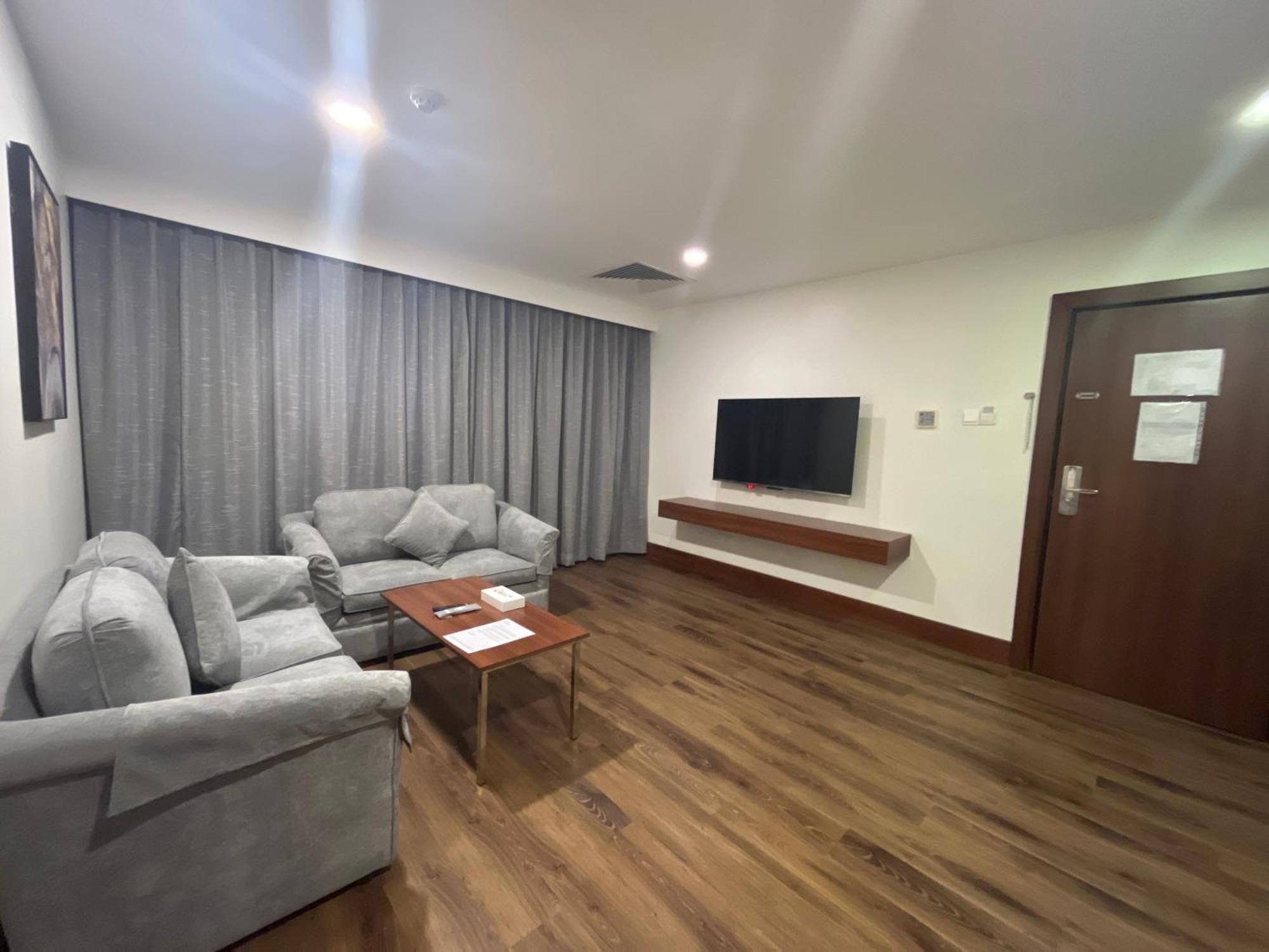 Lily Hotel Suite Mubarraz Al-Hofuf Buitenkant foto