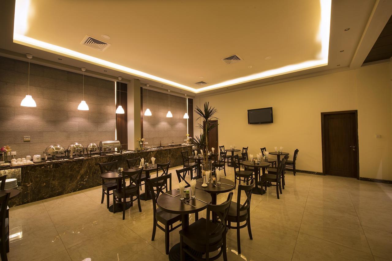 Lily Hotel Suite Mubarraz Al-Hofuf Buitenkant foto
