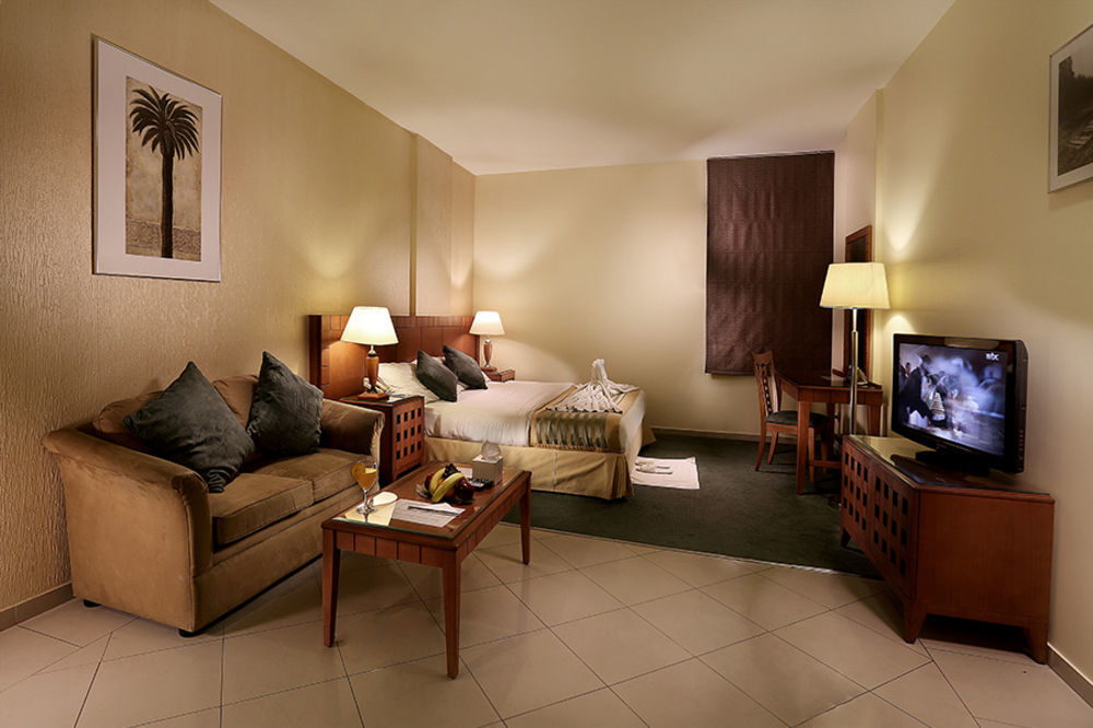 Lily Hotel Suite Mubarraz Al-Hofuf Buitenkant foto